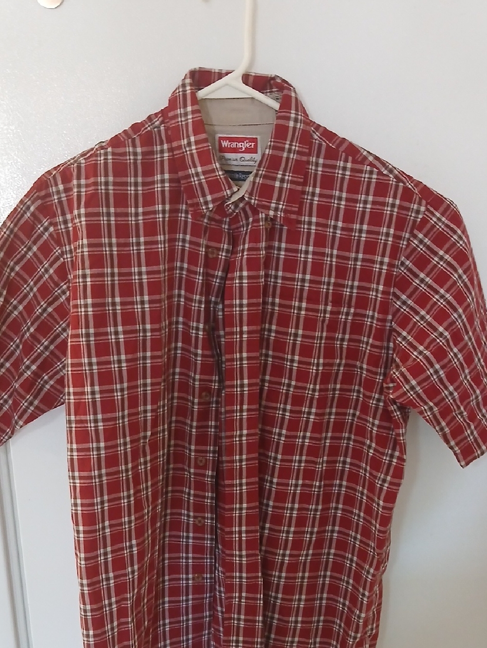 Wrangler Red White Plaid Short-Sleeve Button-Down Shirt
